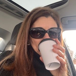 Meet your Posher, Wendy